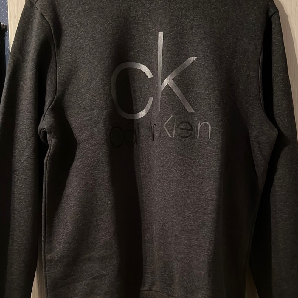 Calvin Klein Gray Crewneck Sweater with Modern Logo